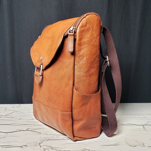 Jack Georges Vintage 'Voyager Collection' Backpack/Crossbody Bag in  Honey Brown - Picture 2 of 15